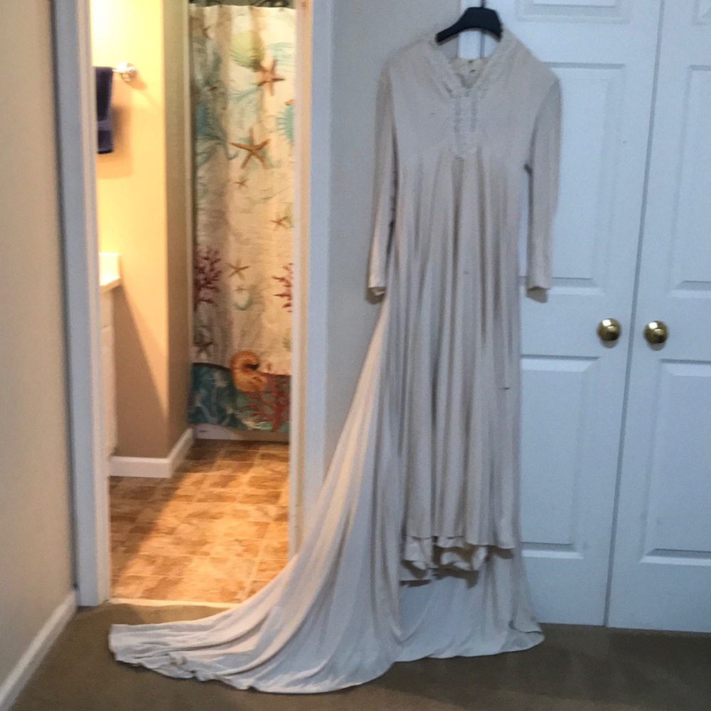 🌸NEW🌸 1974 Wedding Dress
